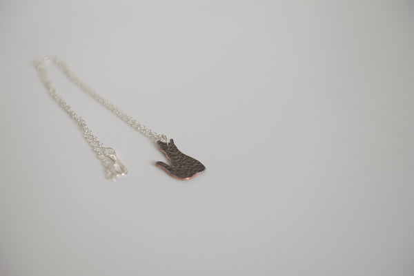 Cadwen Cath Ddu / Black Cat Necklace