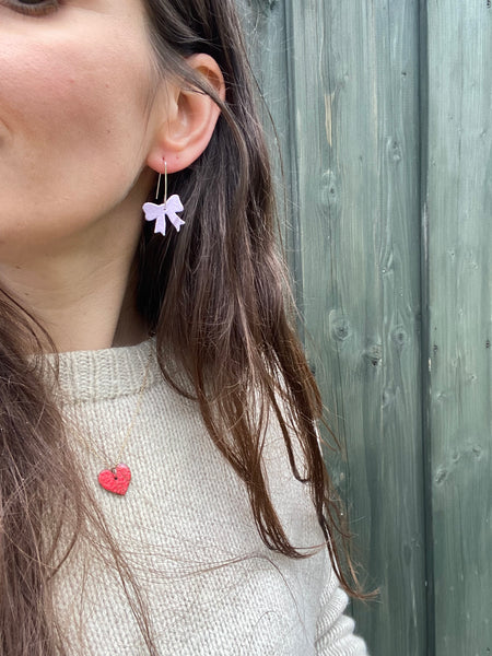 Clustlysau Rhuban / Bow Earrings