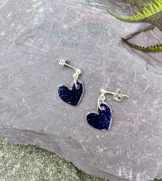 Styds Calonnau / Heart Dangly Studs