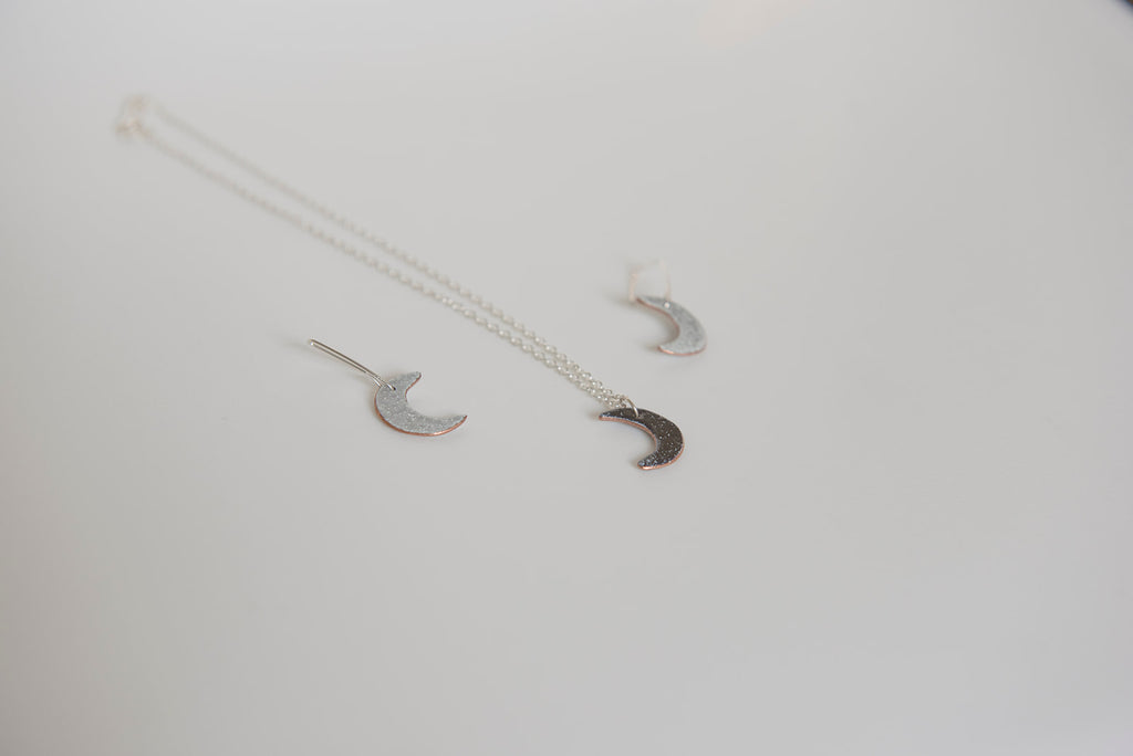 Cadwen Lleuad Moon Necklace - Main Image